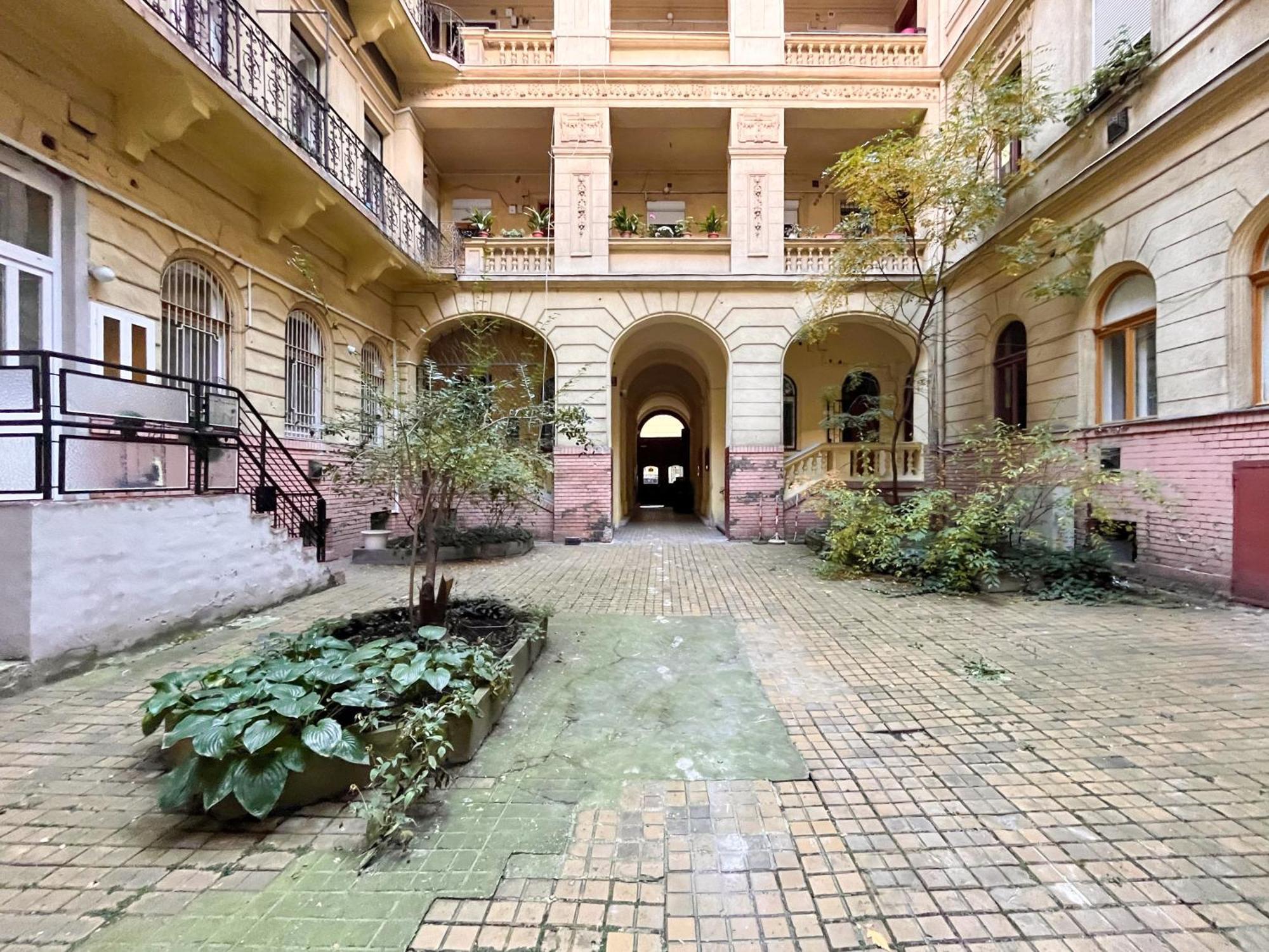 Industrial Westend Βουδαπέστη Εξωτερικό φωτογραφία